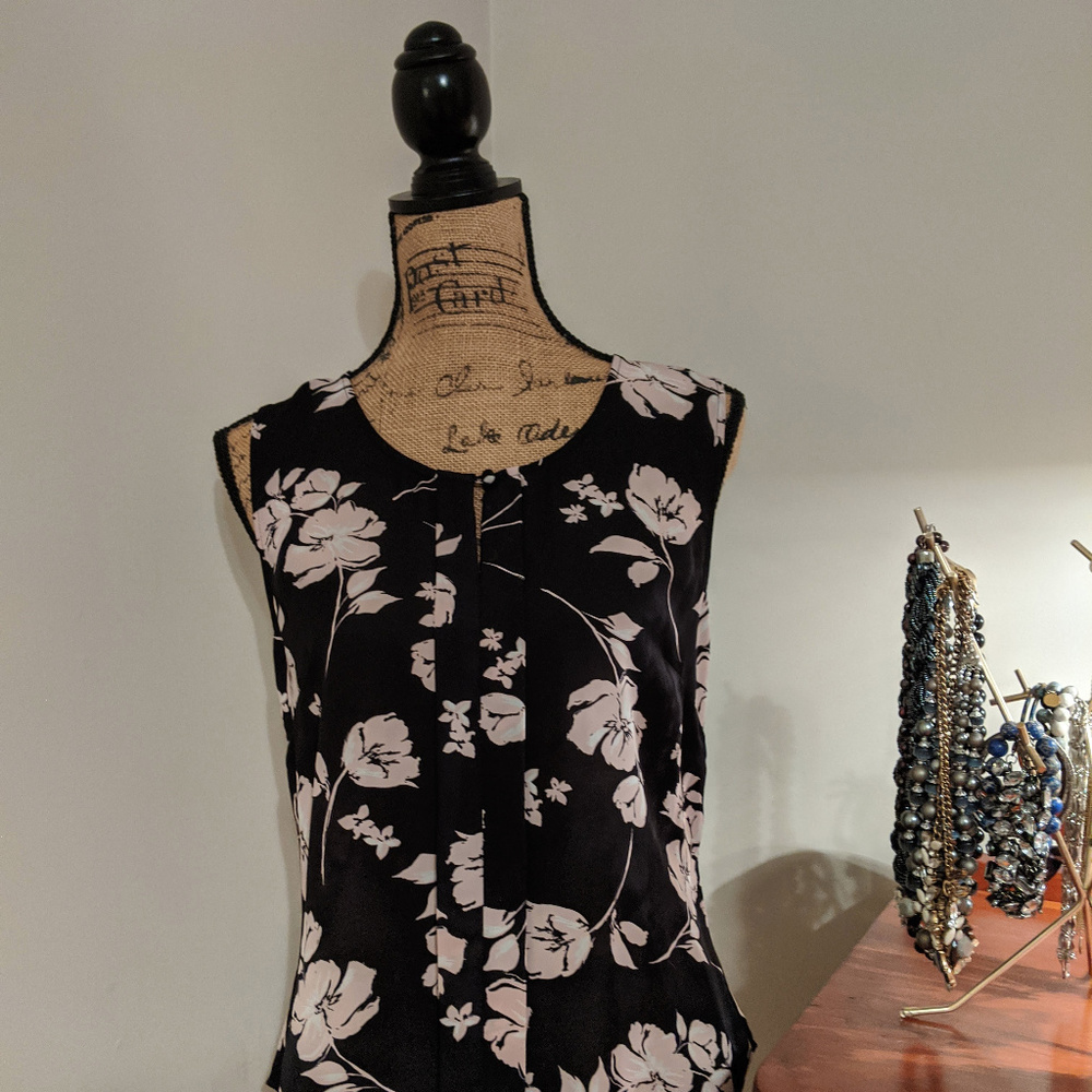 Laundry by Shelli Segal Dressy Top